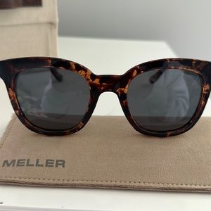Mahe Tigris Carbon Meller Sunglasses. Polarized